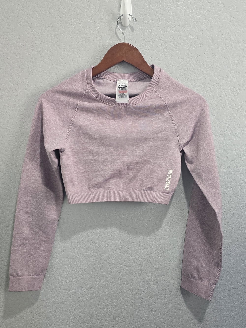 Gymshark Women’s Seamless Long Sleeve Crop Top Pink Heather Workout Gym M NWOT